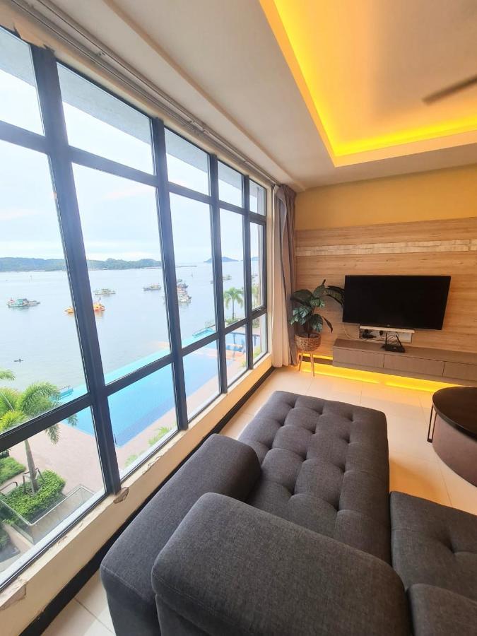 Elegant Living @ Pelagos Suites Oceanus Waterfront Kk 亞庇 外观 照片