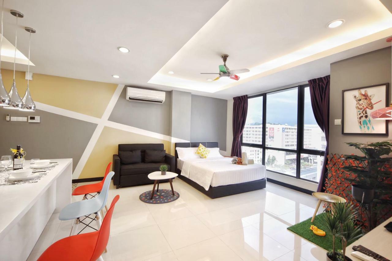 Elegant Living @ Pelagos Suites Oceanus Waterfront Kk 亞庇 外观 照片
